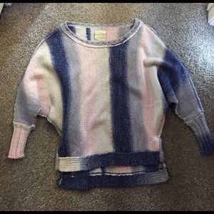 ✨✨chaser brand unique tie dye sweater✨✨