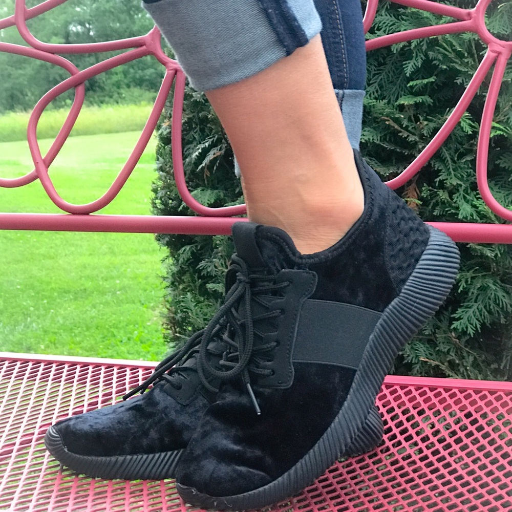 Crushed Velvet Sneakers - Picture 3 of 8