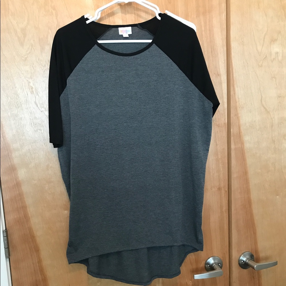 LuLaRoe XS Irma tunic