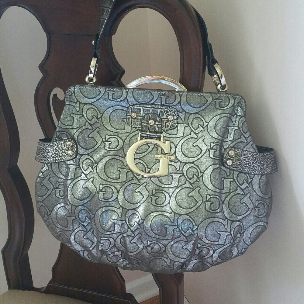 Guess purse/bag