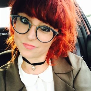 Meet your Posher, Mary b