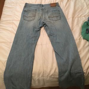 Men's Bootcut 32/34 American Eagle jeans.