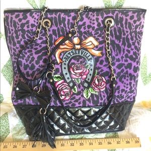 Betseyville purple & black animal print tote
