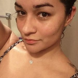 Meet your Posher, Toni