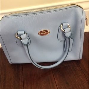 Coach Purse. Never worn.