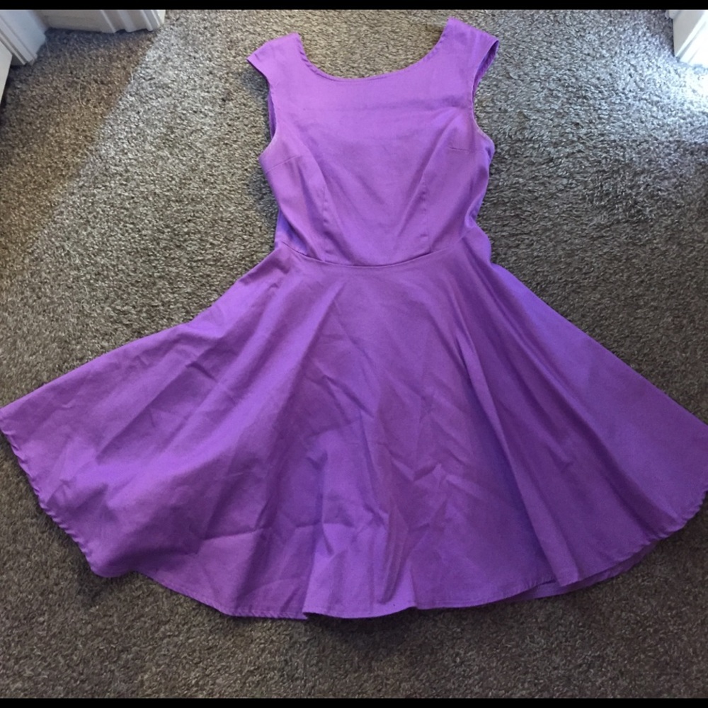 ✨✨lilac fit and flare dress✨✨