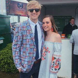 Meet your Posher, Catherine