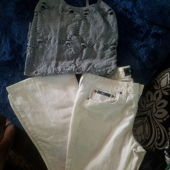 Jeans - Picture 1 of 2