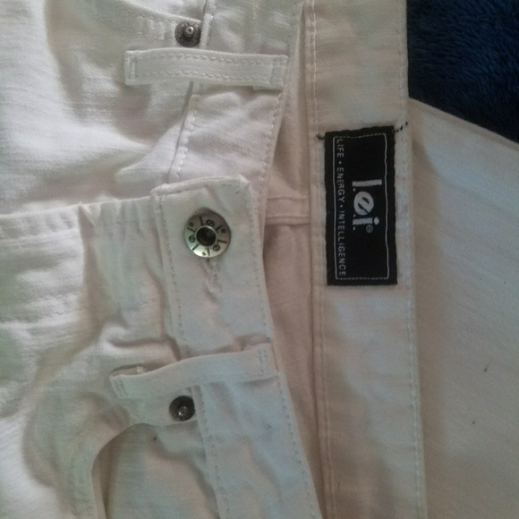 Jeans - Picture 2 of 2