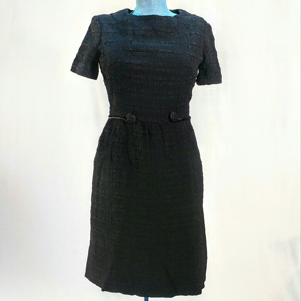 Vintage 1960s handmade LBD with swirls at waist