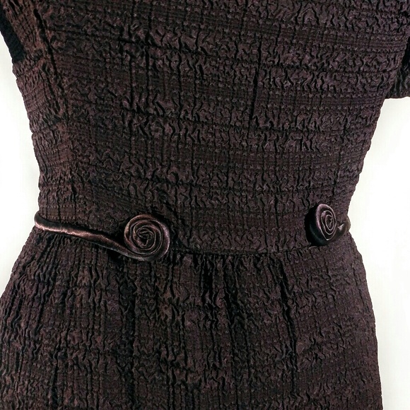 Vintage 1960s handmade LBD with swirls at waist - Picture 4 of 4