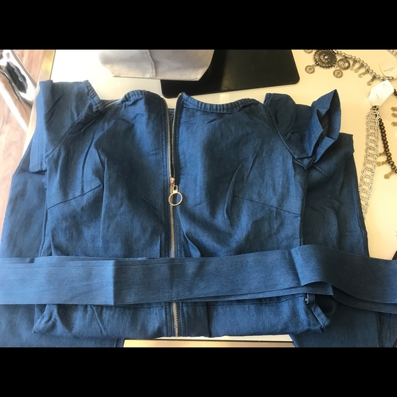 Pantsuit - Picture 2 of 3