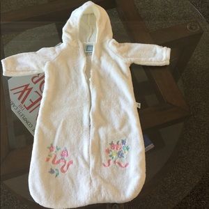 Infant zip up bathrobe