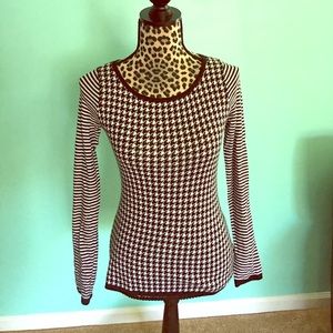 BW long Sleeve Sweater Shirt. Size XS. Express.