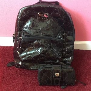 Hello Kitty bagpack and wallet