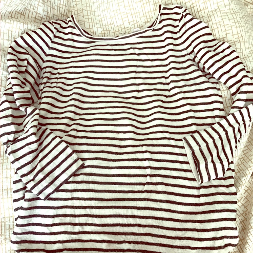 Black and white striped long sleeve sweater