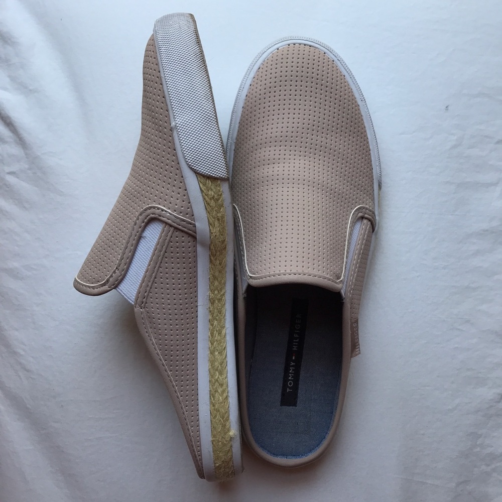 Tommy Hilfiger Slip Ons