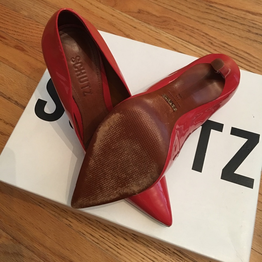 **** SOLD****Schultz Pumps - Picture 4 of 4