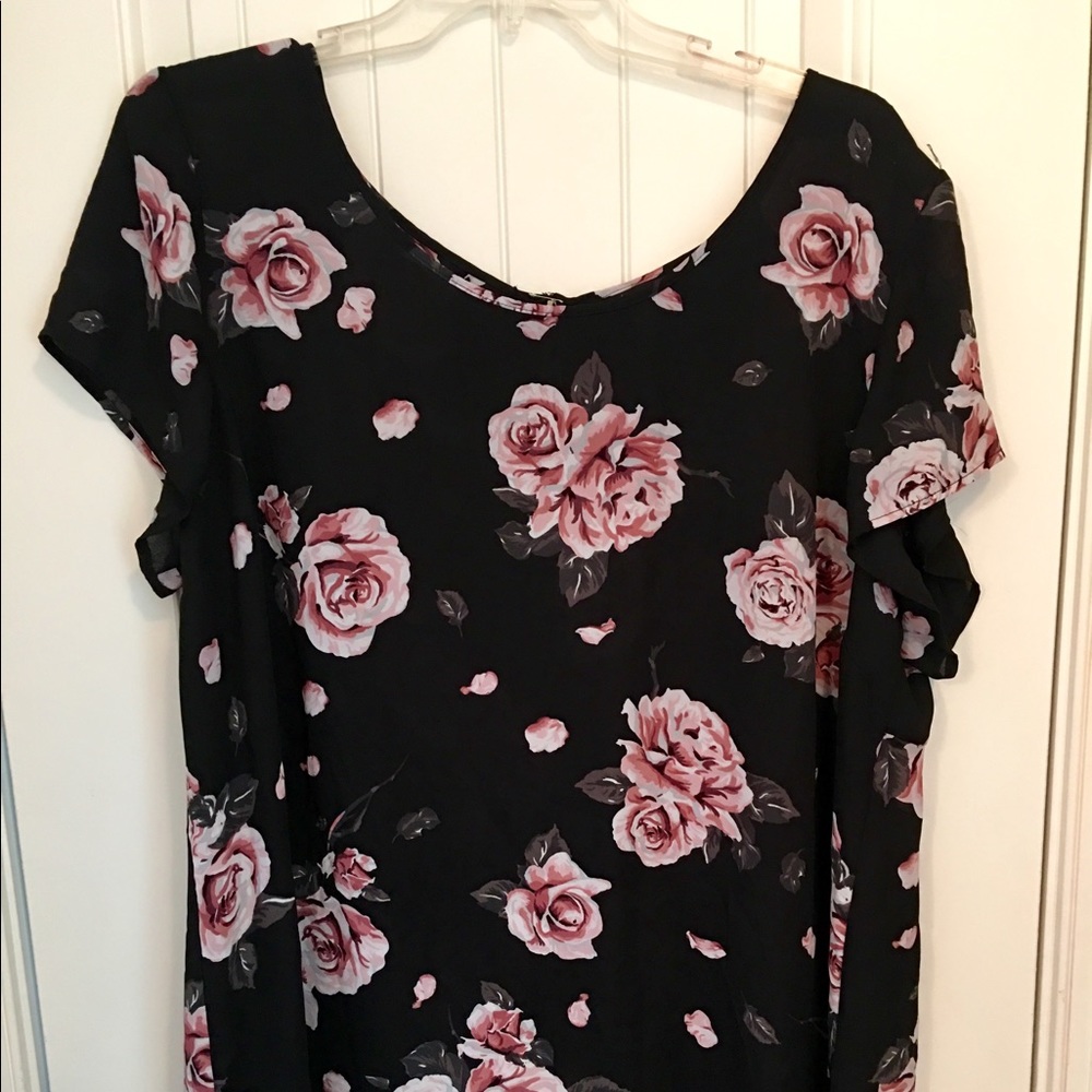 Torrid Brand Hi-Low Blouse - Size 3