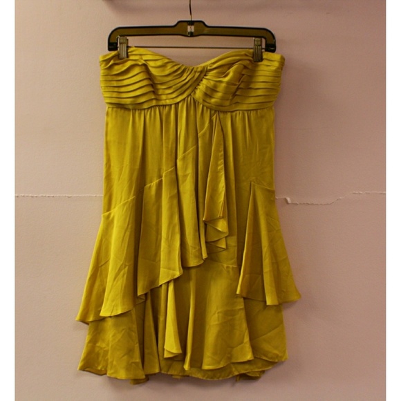 BCBGMaxAzria Dresses & Skirts - Yellow Layered Strapless Dress
