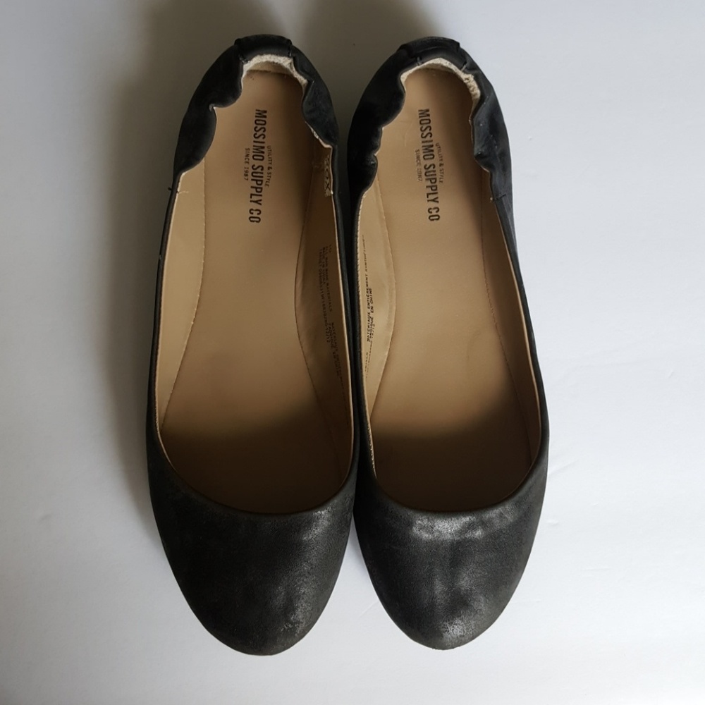 Black Mossimo ballet flats