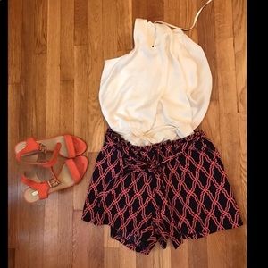 Warmer weather means shorts 🌼Francesca’s shorts’