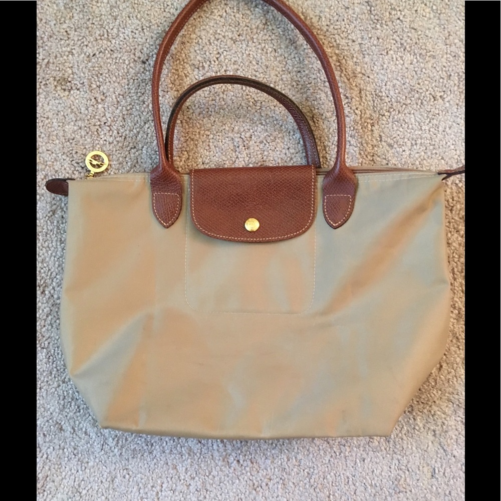 Longchamp Le Pliage Olive tote