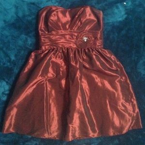 Red strapless homecoming dress