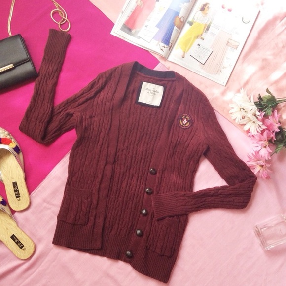 A&f Fullsleeve burgundy cardigan red wine cardigan - Picture 2 of 4