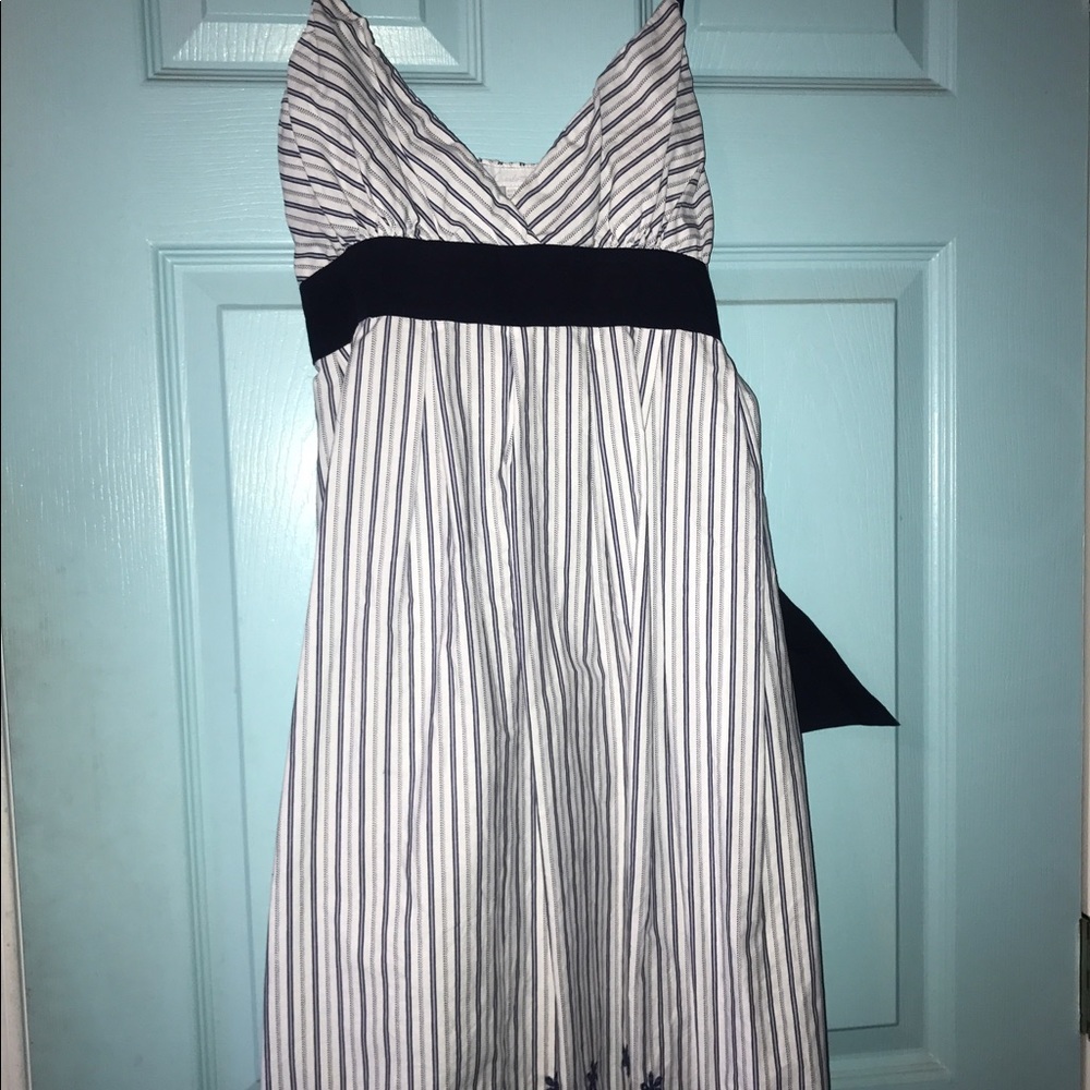 Charlotte Russe Size M floral tie back dress