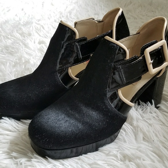 Clarks Orla Kiely- Orla Dilly Black Calf Hair - Picture 2 of 6