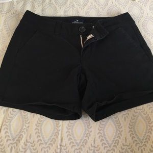 Black AEO shorts