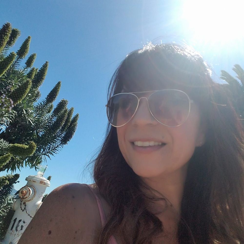 Meet your Posher, Evette