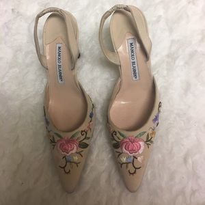 Manolo Blahnik Shoes - Manolo slingbacks Manolo Blahnik Shoes - Manolo slingbacks