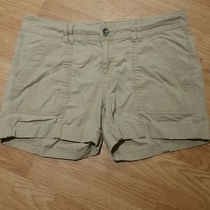 a.n.a Khaki Shorts