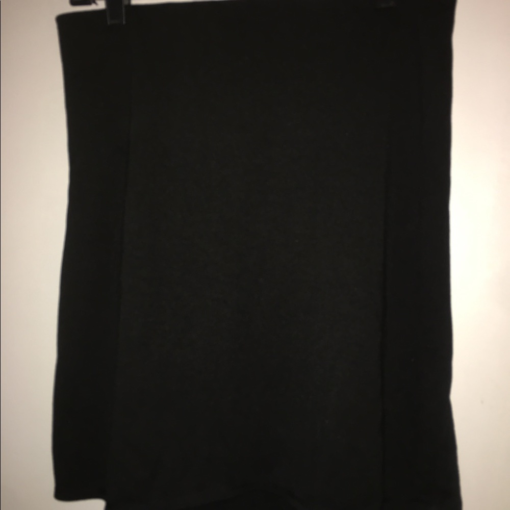Black hi-low skirt