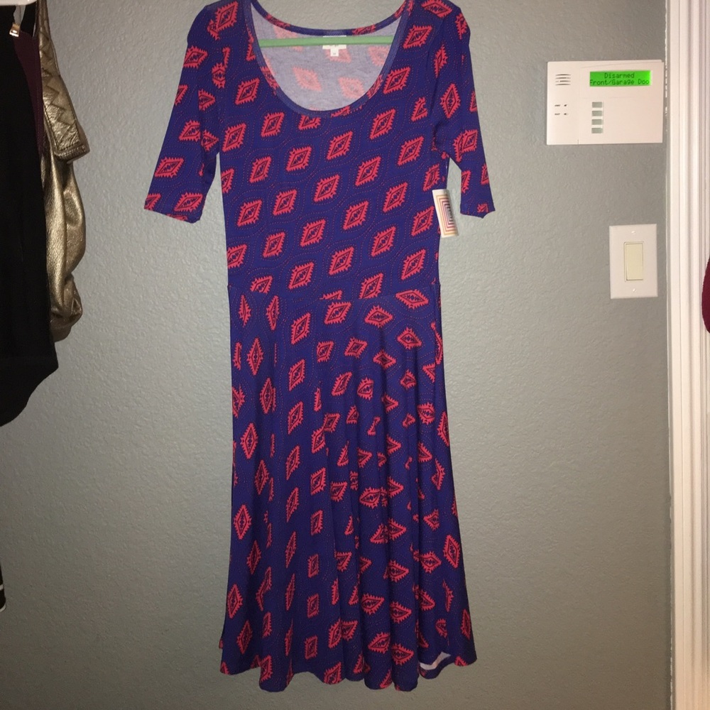 Nicole dress