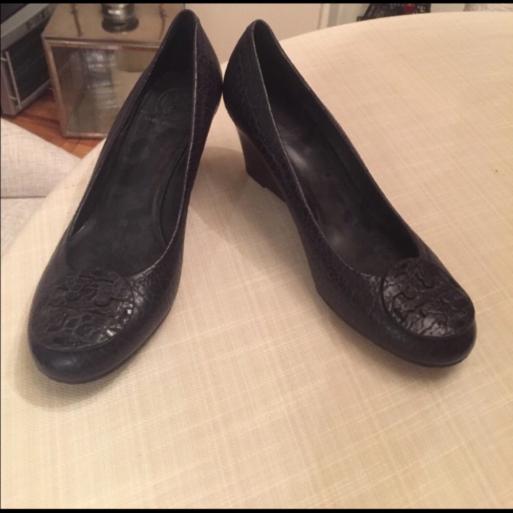 Tory Birch Leather Wedge- Navy Blue Leather