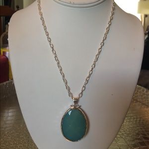 Stella & Dot NWOT Silver Sanibel Pendant Necklace