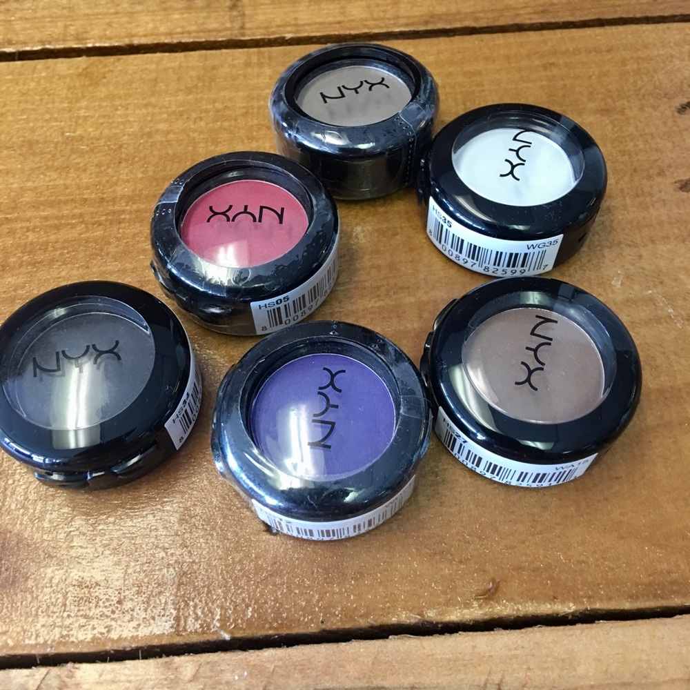 NYX Eyeshadow singles new