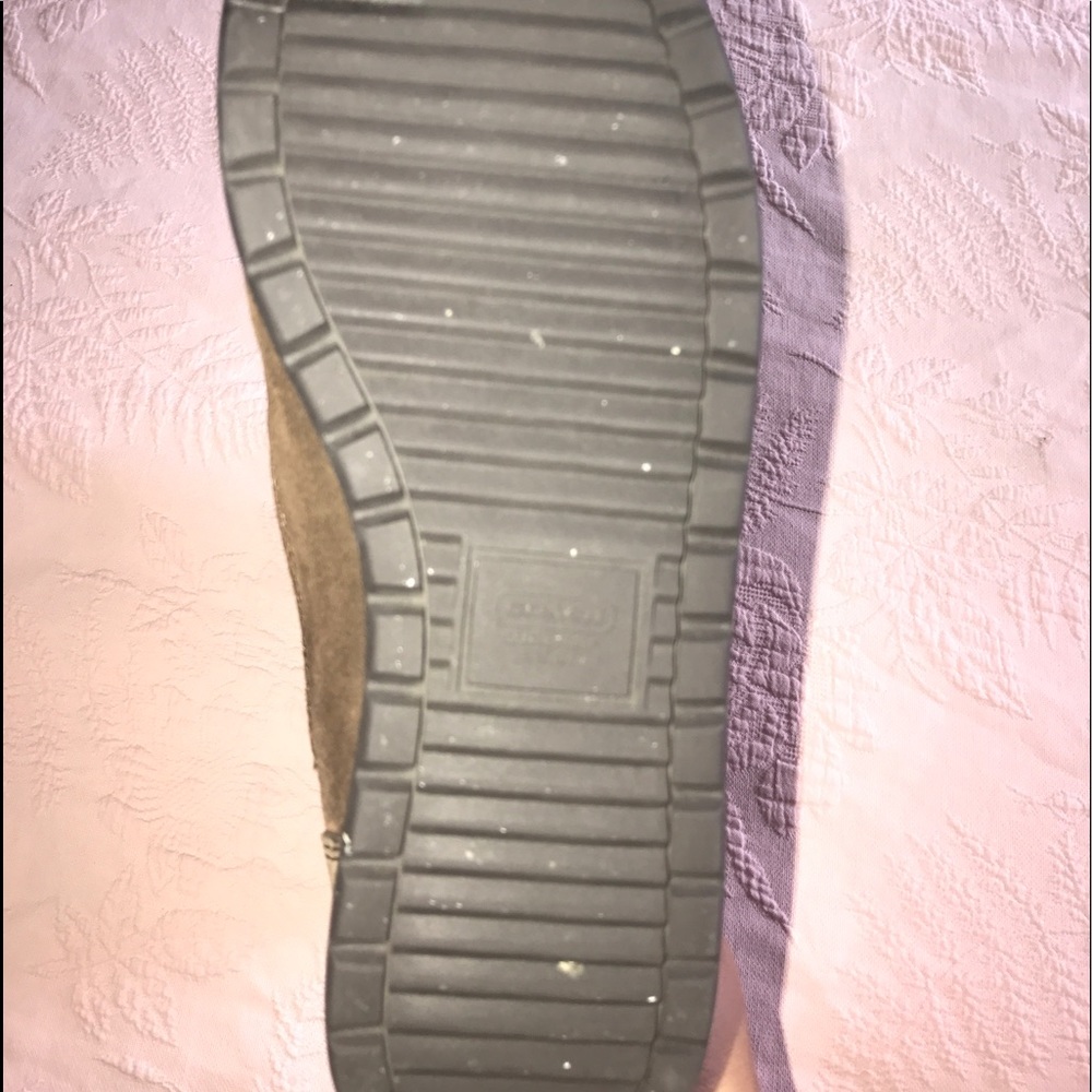 Coach Boots with Fur - Picture 3 of 6