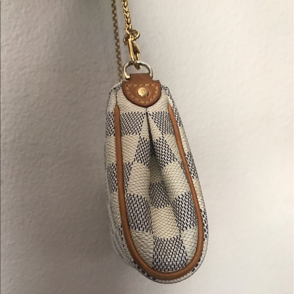 ‼️SOLD‼️ elsewhere Authentic LV Eva Clutch in DA - Picture 4 of 8