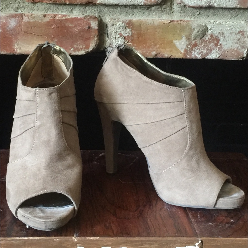 Nine West Taupe Peep Toe Booties