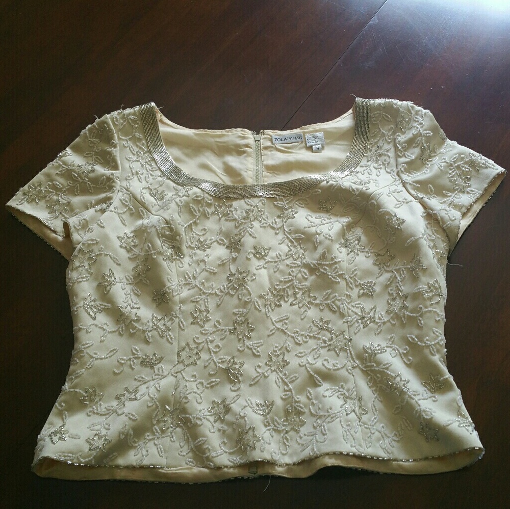 Zola Evening embroidered zip up shirt