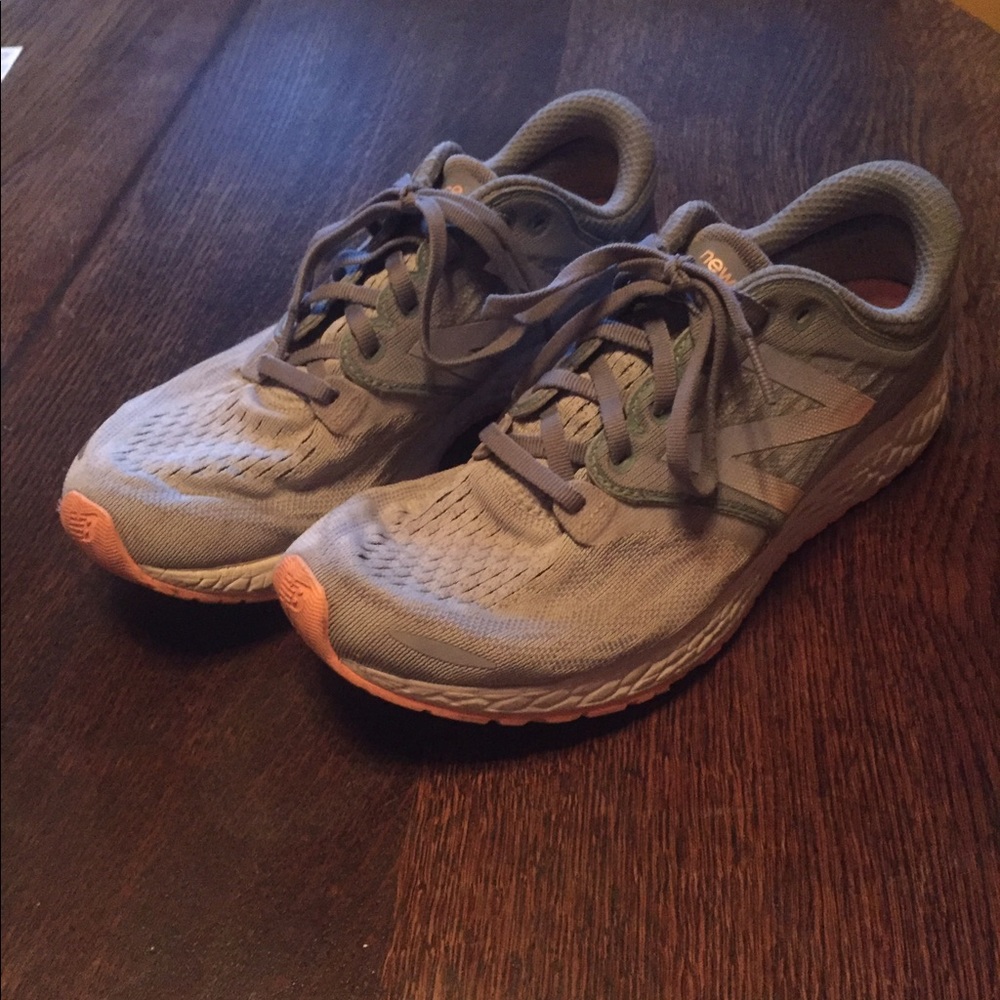 New Balance Women Fresh Foam Zante V3 Grey 8.5