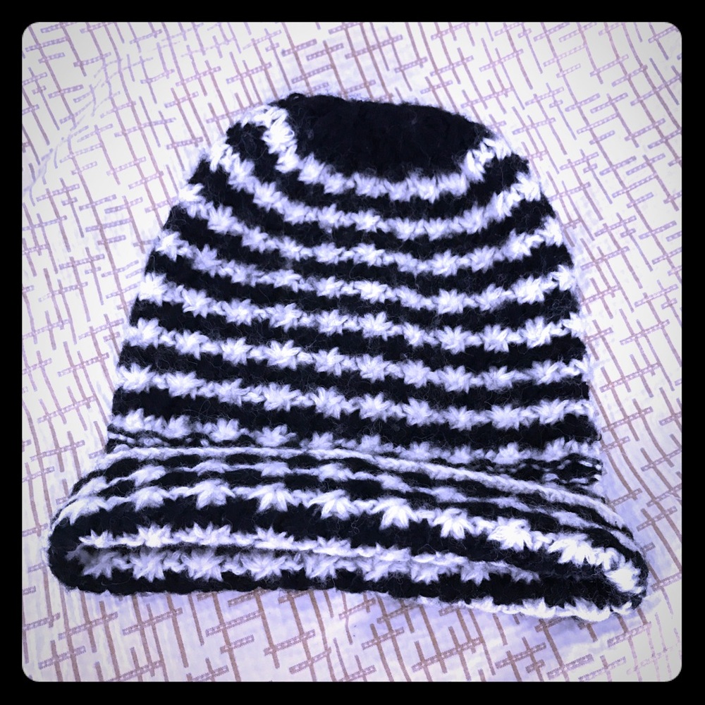 H&M knit beanie