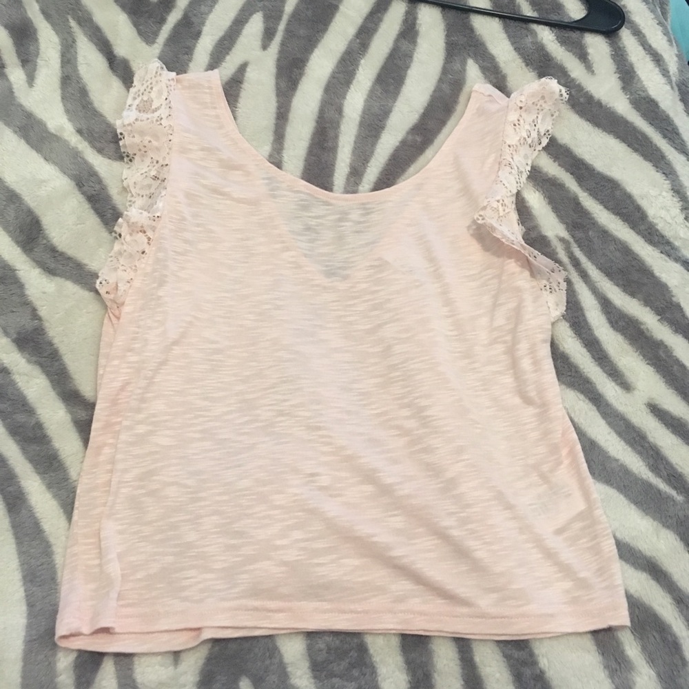 Cute tops with gorgeous ruffles