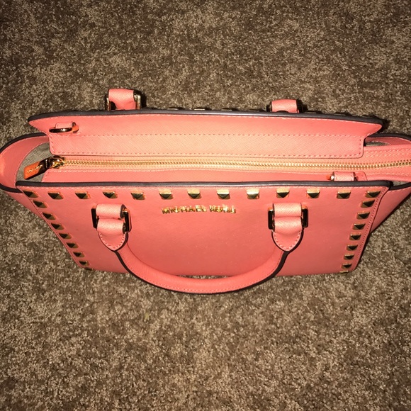 Michael kors pale pink Selma - Picture 2 of 5