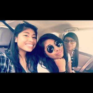 Meet your Posher, Beatrice