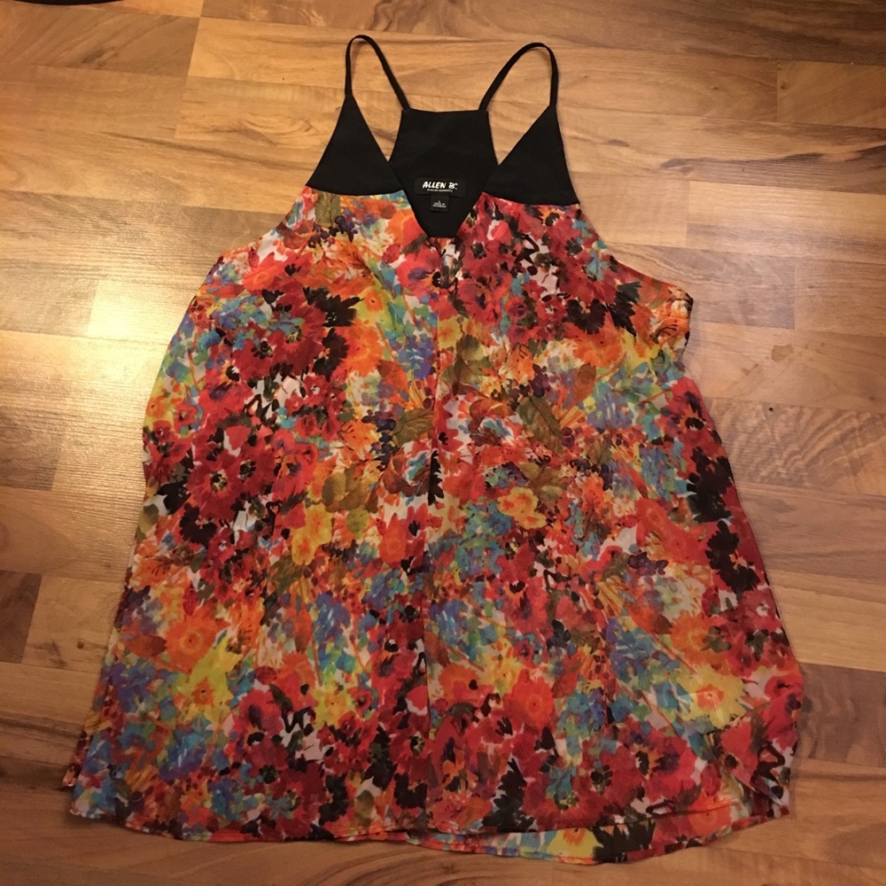Shear floral tank